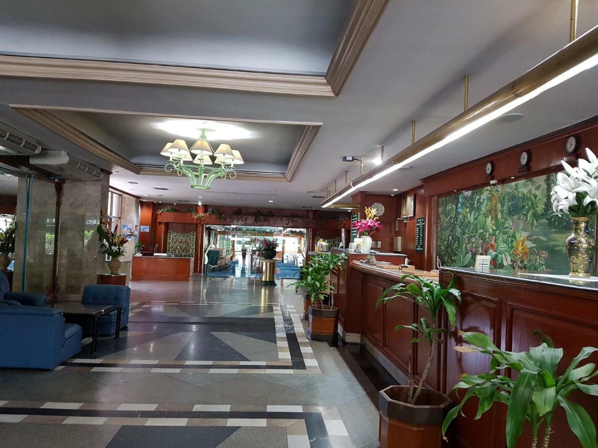 素坤逸7公园酒店 曼谷 外观 照片
