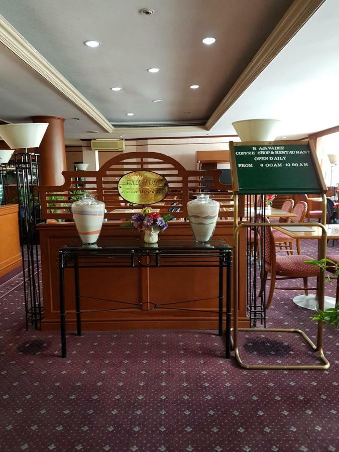 素坤逸7公园酒店 曼谷 外观 照片